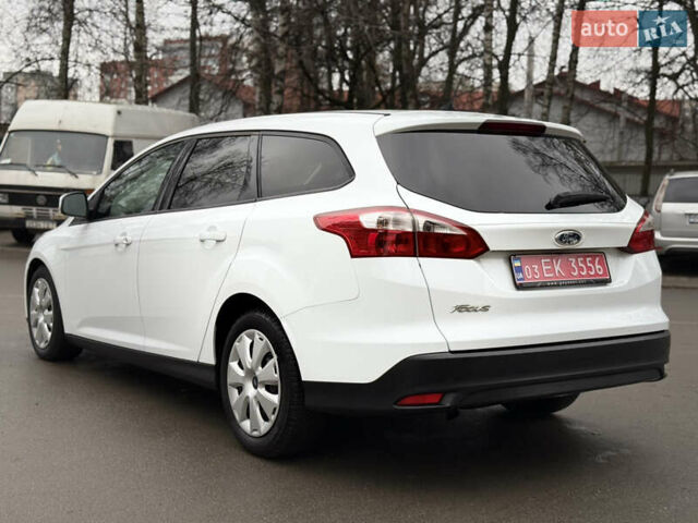 Белый Форд Фокус, объемом двигателя 1.6 л и пробегом 191 тыс. км за 8942 $, фото 7 на Automoto.ua