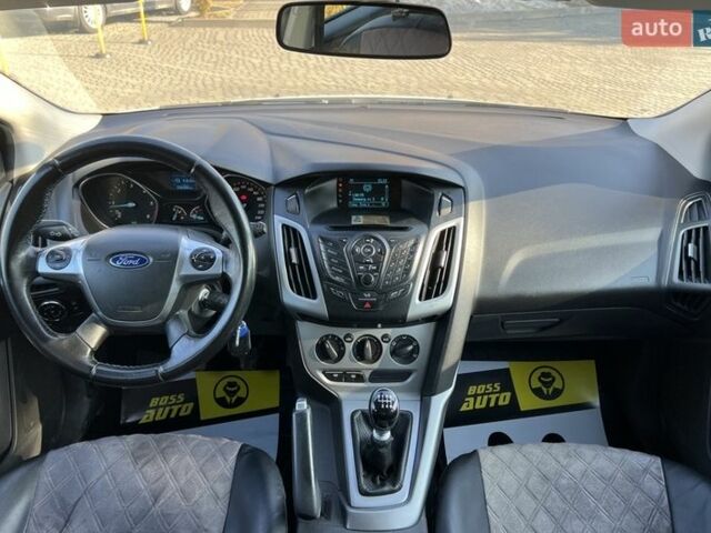 Білий Форд Фокус, об'ємом двигуна 1.56 л та пробігом 300 тис. км за 7850 $, фото 10 на Automoto.ua