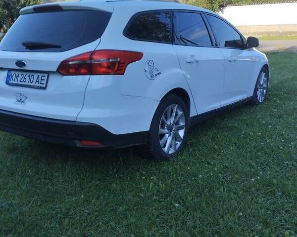 Белый Форд Фокус, объемом двигателя 1.56 л и пробегом 242 тыс. км за 8500 $, фото 3 на Automoto.ua