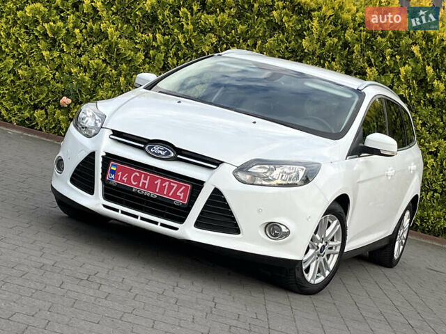 Белый Форд Фокус, объемом двигателя 1.6 л и пробегом 218 тыс. км за 8799 $, фото 1 на Automoto.ua