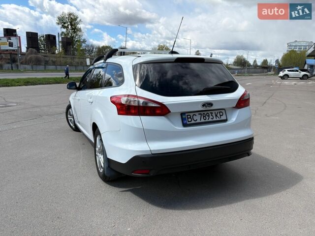 Белый Форд Фокус, объемом двигателя 1.56 л и пробегом 275 тыс. км за 8500 $, фото 3 на Automoto.ua