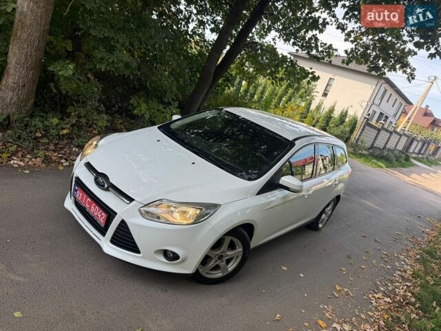 Белый Форд Фокус, объемом двигателя 1.6 л и пробегом 170 тыс. км за 7999 $, фото 26 на Automoto.ua