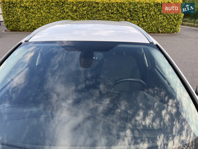 Белый Форд Фокус, объемом двигателя 1.6 л и пробегом 218 тыс. км за 8799 $, фото 85 на Automoto.ua