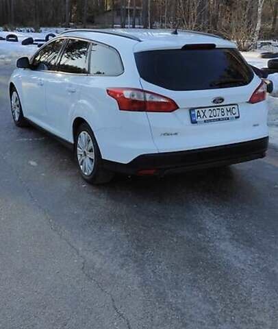 Білий Форд Фокус, об'ємом двигуна 1 л та пробігом 226 тис. км за 7200 $, фото 4 на Automoto.ua