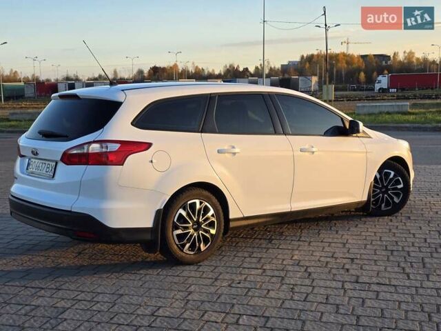Білий Форд Фокус, об'ємом двигуна 1.6 л та пробігом 263 тис. км за 7800 $, фото 3 на Automoto.ua