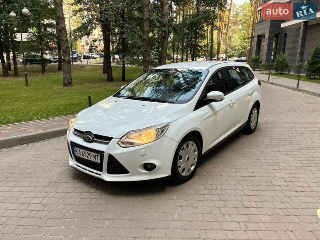 Білий Форд Фокус, об'ємом двигуна 1.56 л та пробігом 346 тис. км за 5999 $, фото 1 на Automoto.ua