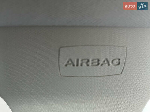 Белый Форд Фокус, объемом двигателя 1.6 л и пробегом 218 тыс. км за 8799 $, фото 117 на Automoto.ua