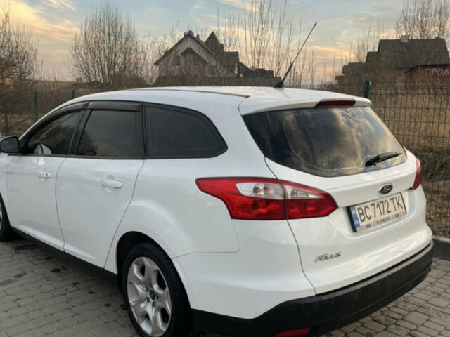 Белый Форд Фокус, объемом двигателя 1.6 л и пробегом 240 тыс. км за 7700 $, фото 5 на Automoto.ua
