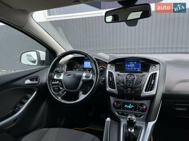 Белый Форд Фокус, объемом двигателя 1.6 л и пробегом 219 тыс. км за 8750 $, фото 36 на Automoto.ua