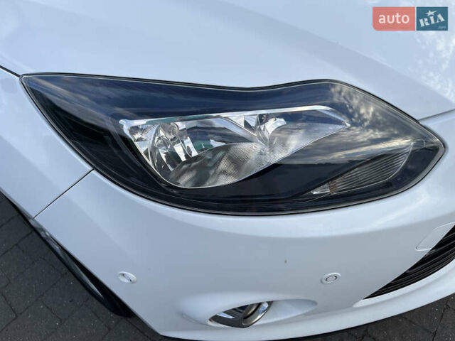 Белый Форд Фокус, объемом двигателя 1.6 л и пробегом 218 тыс. км за 8799 $, фото 67 на Automoto.ua