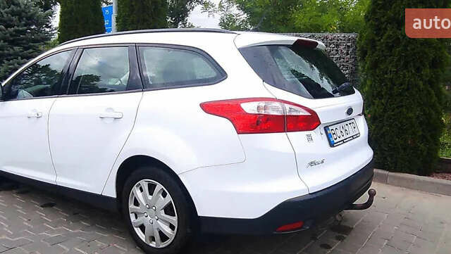 Білий Форд Фокус, об'ємом двигуна 1.56 л та пробігом 253 тис. км за 7700 $, фото 5 на Automoto.ua