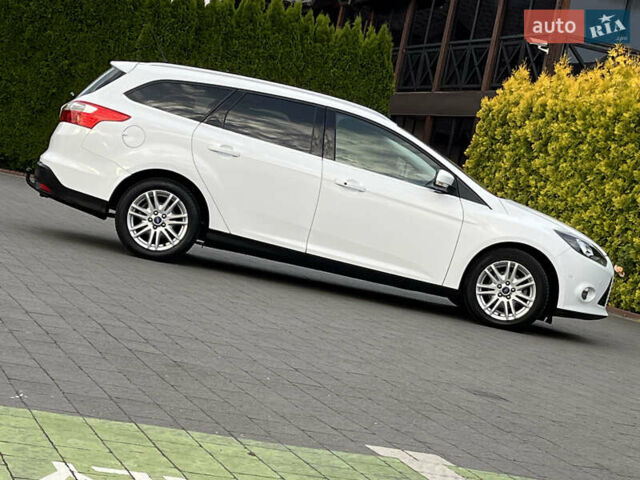 Белый Форд Фокус, объемом двигателя 1.6 л и пробегом 218 тыс. км за 8799 $, фото 45 на Automoto.ua