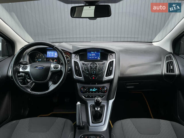 Белый Форд Фокус, объемом двигателя 1.6 л и пробегом 219 тыс. км за 8750 $, фото 33 на Automoto.ua