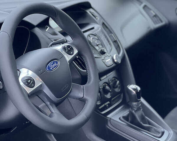 Білий Форд Фокус, об'ємом двигуна 1.6 л та пробігом 174 тис. км за 7950 $, фото 35 на Automoto.ua