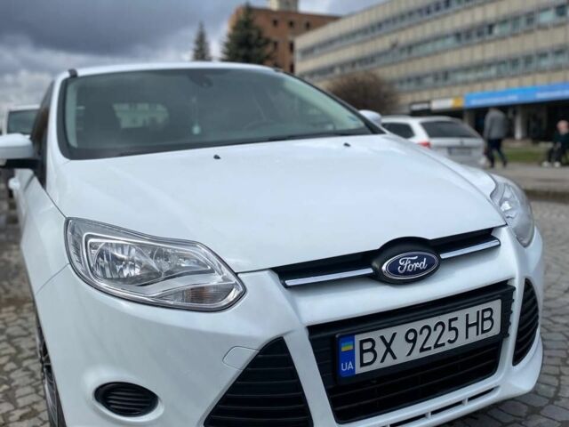Белый Форд Фокус, объемом двигателя 1.6 л и пробегом 200 тыс. км за 6500 $, фото 17 на Automoto.ua