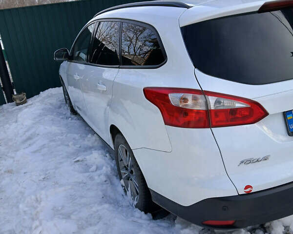 Білий Форд Фокус, об'ємом двигуна 1.56 л та пробігом 207 тис. км за 9500 $, фото 3 на Automoto.ua