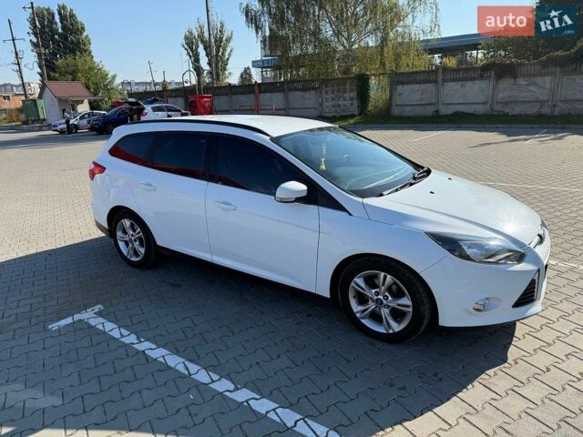 Білий Форд Фокус, об'ємом двигуна 1 л та пробігом 199 тис. км за 5500 $, фото 2 на Automoto.ua