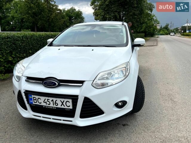 Белый Форд Фокус, объемом двигателя 1.6 л и пробегом 255 тыс. км за 7300 $, фото 3 на Automoto.ua