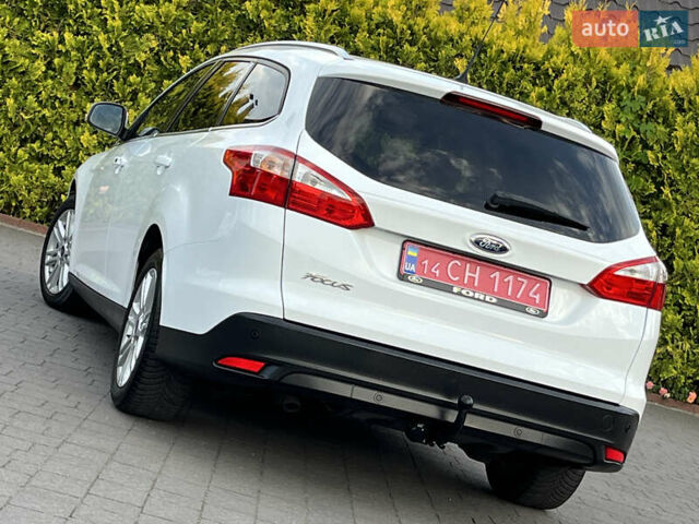 Белый Форд Фокус, объемом двигателя 1.6 л и пробегом 218 тыс. км за 8799 $, фото 51 на Automoto.ua