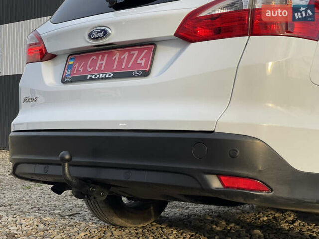 Белый Форд Фокус, объемом двигателя 1.6 л и пробегом 219 тыс. км за 8750 $, фото 22 на Automoto.ua