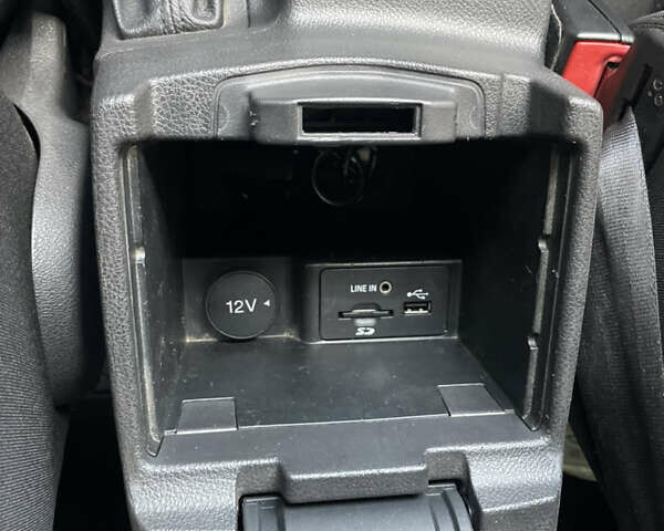 Белый Форд Фокус, объемом двигателя 1.56 л и пробегом 290 тыс. км за 8800 $, фото 34 на Automoto.ua