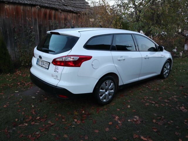 Белый Форд Фокус, объемом двигателя 1.6 л и пробегом 219 тыс. км за 6950 $, фото 3 на Automoto.ua