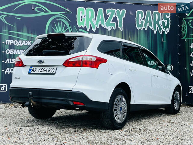 Форд Фокус 2014 в Харькове на Automoto.ua Белый Форд Фокус, объемом двигателя 1.6 л и пробегом 225 тыс. км за 8200 $, фото 5 на Automoto.ua