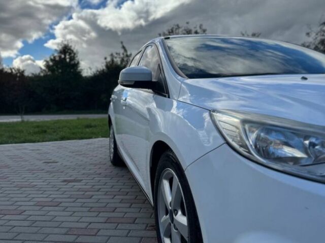 Белый Форд Фокус, объемом двигателя 1.6 л и пробегом 3 тыс. км за 6500 $, фото 3 на Automoto.ua