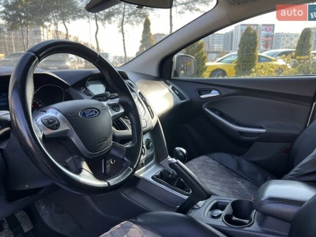 Білий Форд Фокус, об'ємом двигуна 1.56 л та пробігом 300 тис. км за 7850 $, фото 9 на Automoto.ua