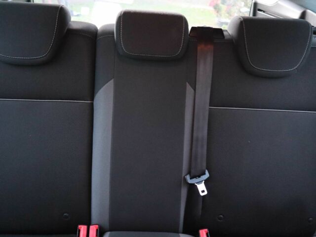 Белый Форд Фокус, объемом двигателя 1.6 л и пробегом 219 тыс. км за 6950 $, фото 12 на Automoto.ua