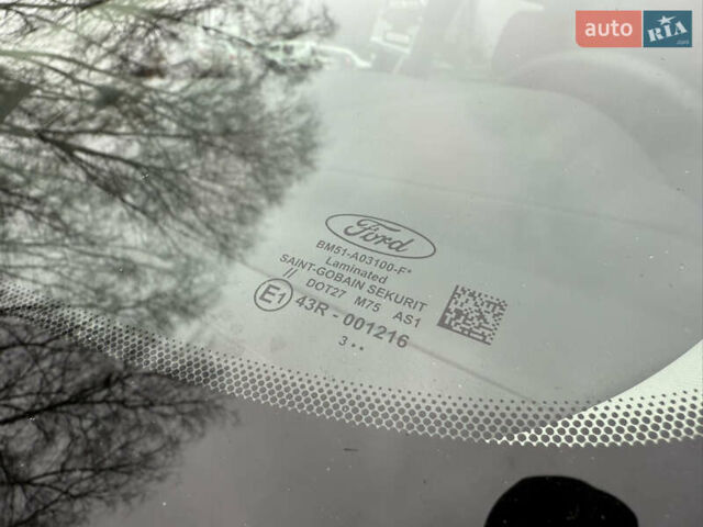 Белый Форд Фокус, объемом двигателя 1.6 л и пробегом 191 тыс. км за 8942 $, фото 16 на Automoto.ua