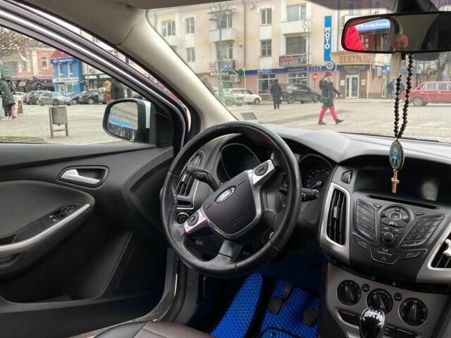 Белый Форд Фокус, объемом двигателя 1.6 л и пробегом 200 тыс. км за 6500 $, фото 22 на Automoto.ua