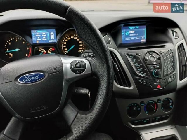 Білий Форд Фокус, об'ємом двигуна 1.6 л та пробігом 230 тис. км за 7377 $, фото 33 на Automoto.ua