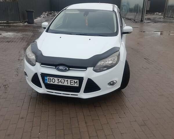 Белый Форд Фокус, объемом двигателя 2 л и пробегом 259 тыс. км за 7350 $, фото 15 на Automoto.ua