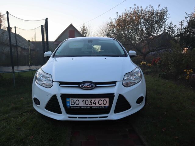 Белый Форд Фокус, объемом двигателя 1.6 л и пробегом 219 тыс. км за 6950 $, фото 2 на Automoto.ua