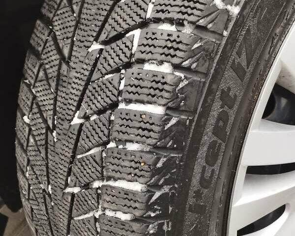 Белый Форд Фокус, объемом двигателя 1.6 л и пробегом 163 тыс. км за 8699 $, фото 16 на Automoto.ua