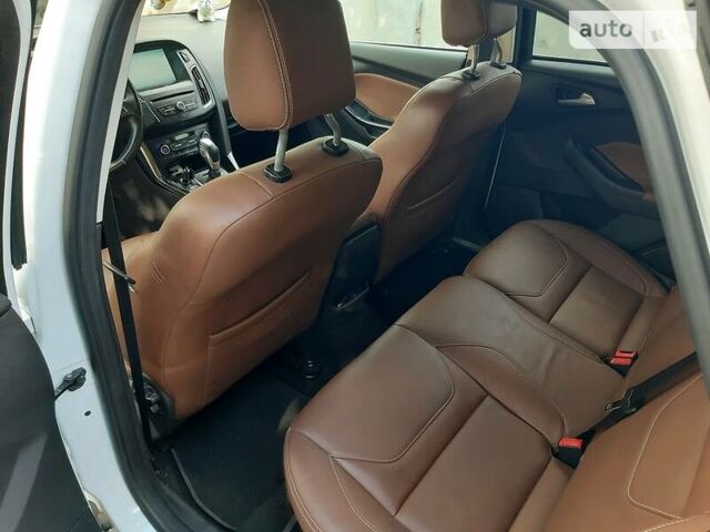 Белый Форд Фокус, объемом двигателя 1.5 л и пробегом 161 тыс. км за 17500 $, фото 39 на Automoto.ua