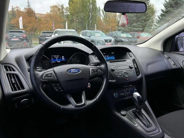 Белый Форд Фокус, объемом двигателя 2 л и пробегом 109 тыс. км за 8700 $, фото 8 на Automoto.ua