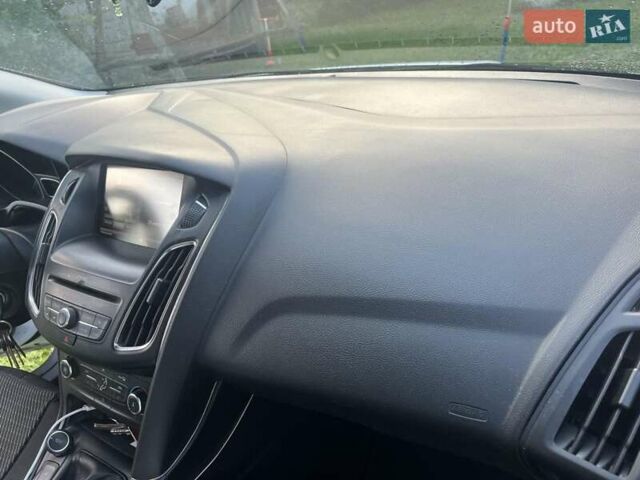 Форд Фокус 2015 у Ужгороді на Automoto.ua Білий Форд Фокус, об'ємом двигуна 1.5 л та пробігом 224 тис. км за 9400 $, фото 7 на Automoto.ua