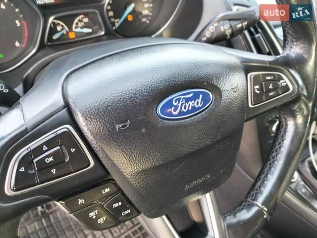 Білий Форд Фокус, об'ємом двигуна 1.6 л та пробігом 263 тис. км за 7999 $, фото 35 на Automoto.ua