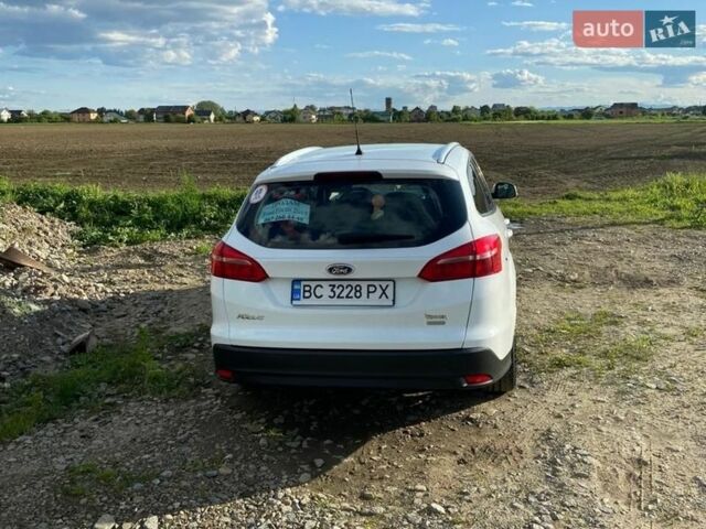 Белый Форд Фокус, объемом двигателя 1 л и пробегом 252 тыс. км за 5600 $, фото 7 на Automoto.ua