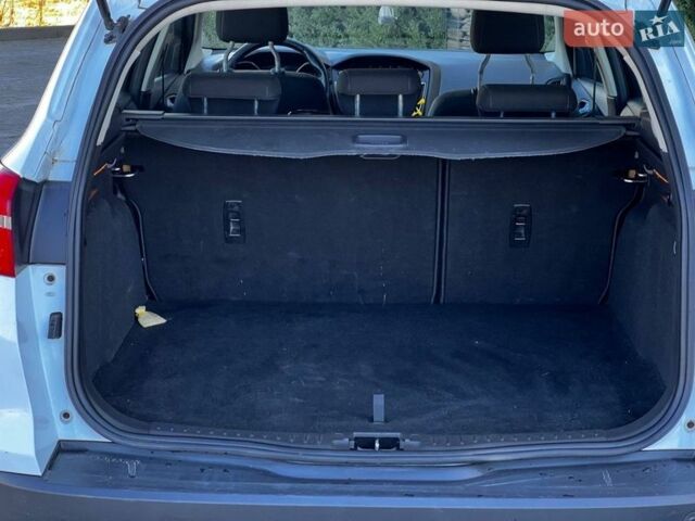 Білий Форд Фокус, об'ємом двигуна 1 л та пробігом 251 тис. км за 6999 $, фото 49 на Automoto.ua