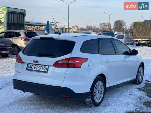 Білий Форд Фокус, об'ємом двигуна 1.5 л та пробігом 253 тис. км за 8299 $, фото 5 на Automoto.ua