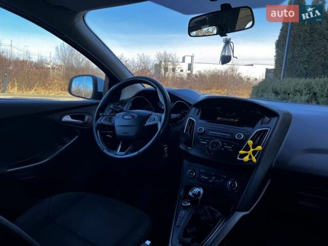 Білий Форд Фокус, об'ємом двигуна 1 л та пробігом 251 тис. км за 6999 $, фото 37 на Automoto.ua