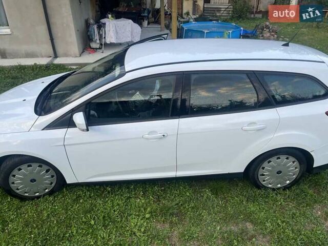 Форд Фокус 2015 у Ужгороді на Automoto.ua Білий Форд Фокус, об'ємом двигуна 1.5 л та пробігом 224 тис. км за 9400 $, фото 6 на Automoto.ua