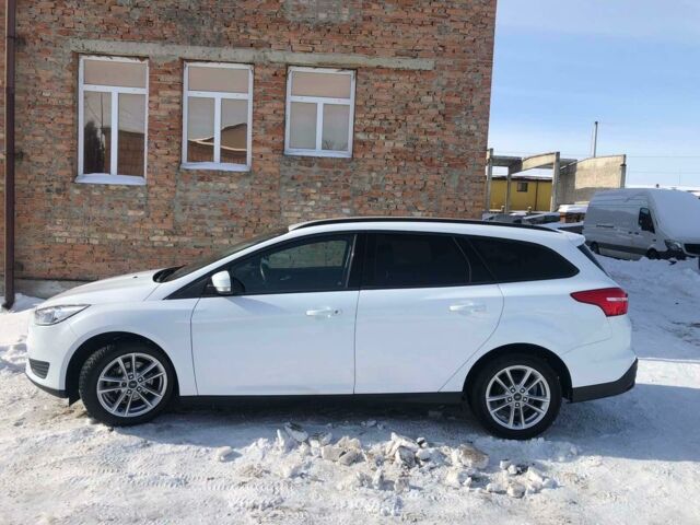 Білий Форд Фокус, об'ємом двигуна 1.5 л та пробігом 2 тис. км за 9999 $, фото 1 на Automoto.ua