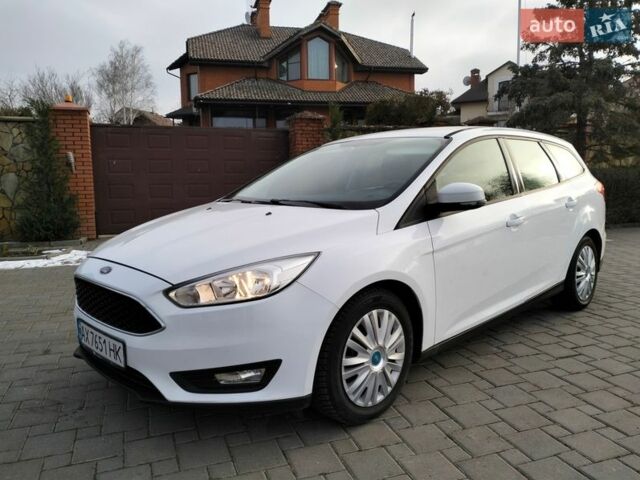 Білий Форд Фокус, об'ємом двигуна 1.6 л та пробігом 263 тис. км за 7700 $, фото 9 на Automoto.ua