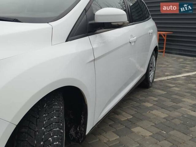 Белый Форд Фокус, объемом двигателя 1.6 л и пробегом 163 тыс. км за 8699 $, фото 13 на Automoto.ua