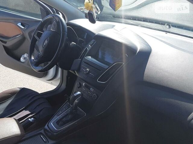 Белый Форд Фокус, объемом двигателя 1.5 л и пробегом 161 тыс. км за 17500 $, фото 29 на Automoto.ua