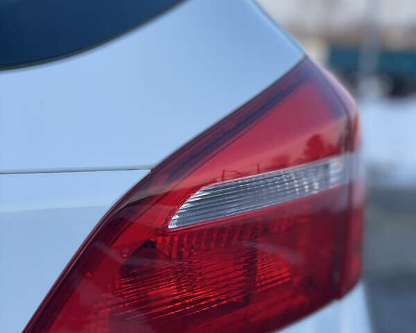 Білий Форд Фокус, об'ємом двигуна 1.5 л та пробігом 253 тис. км за 8299 $, фото 18 на Automoto.ua